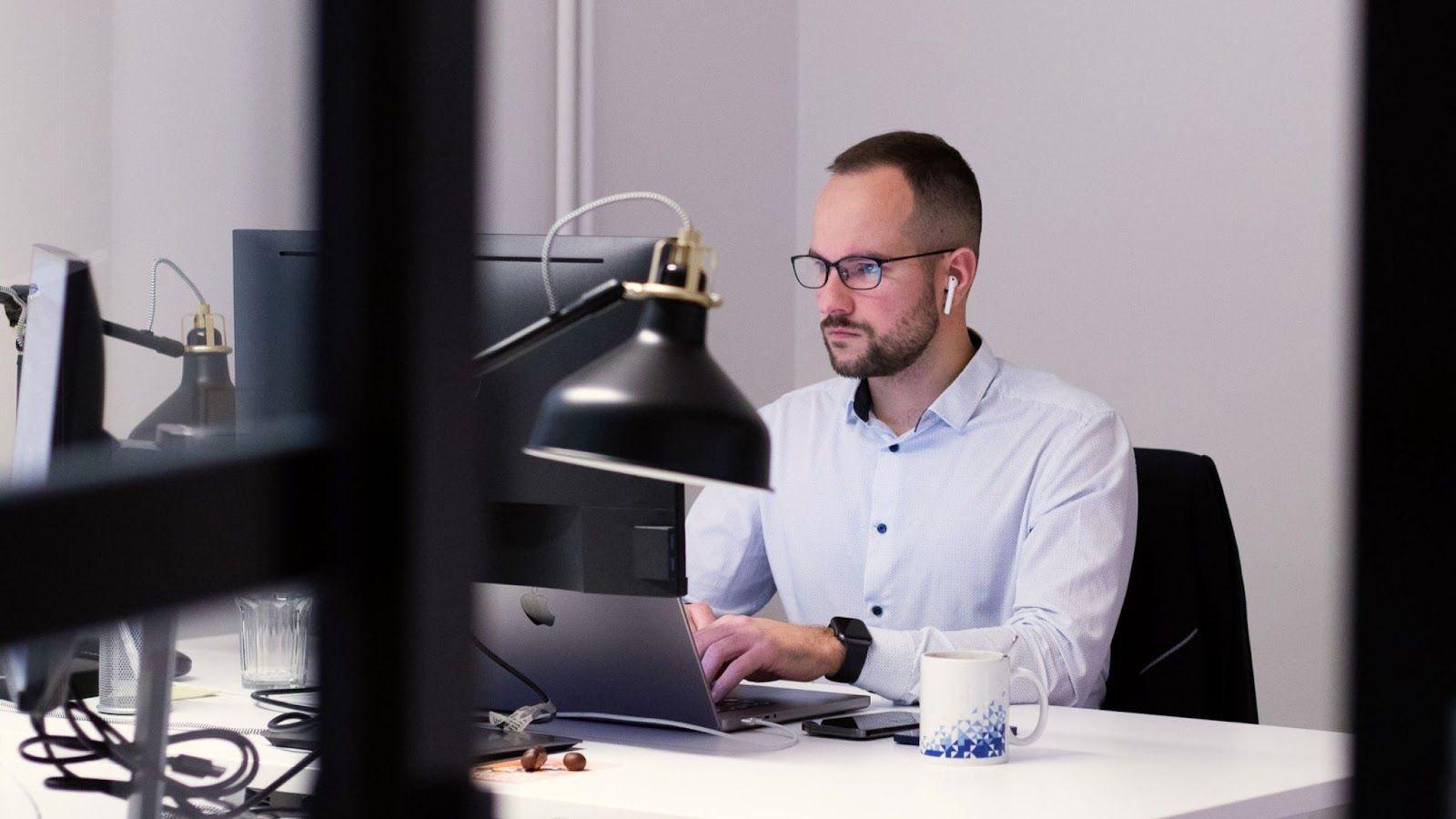 Engineer working with a computer